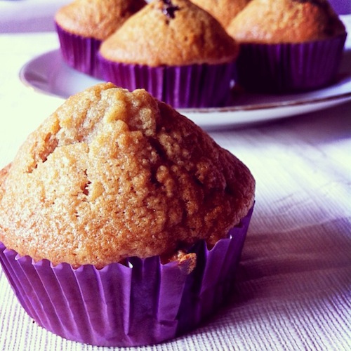 Je denkt dat dit een gewoon cakeje is, maar bereid je voor op een smaakexplosie van peer en chocolade!