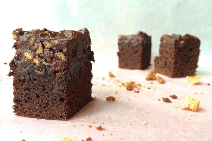 ROCKY ROAD BROWNIES