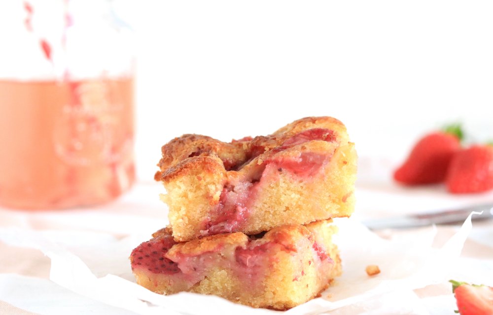 blondies met aardbei CHICKSLOVEFOOD