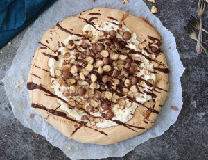 PAVLOVA MET MALTESERS - CHICKSLOVEFOOD