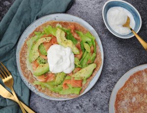 ROMIGE WRAPS MET ZALM EN AVOCADO - CHICKSLOVEFOOD