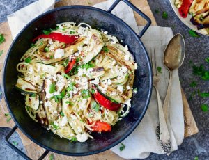 pasta aglio e olio met gegrile groente