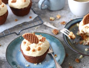 https://chickslovefood.com/resources/uploads/2018/12/stroopwafelcupcakes-chickslovefood-eindfoto1.jpg