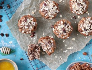 granola muffins