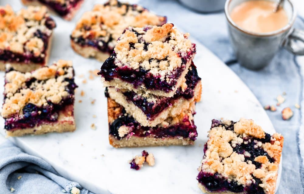 crumble bars met blauwe bessen