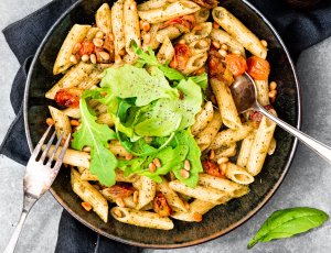 Pasta pesto met rucola