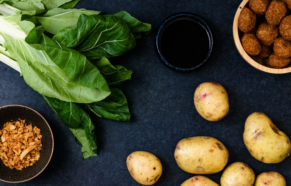 Paksoi stamppot met vegaballetjes