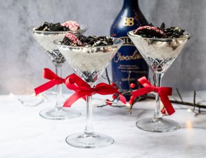 Cookies & cream mini trifles