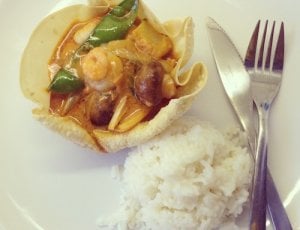 Papadums met garnalencurry