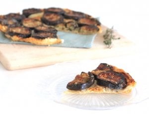 tarte tatin met aubergine en ui - Chickslovefood.com