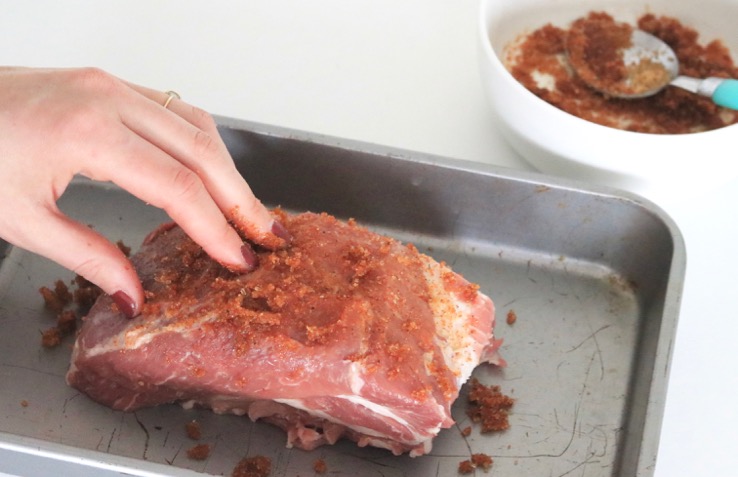 vlees met rub insmeren - Chickslovefood.com