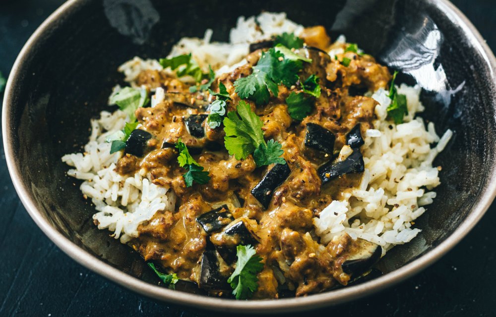 Vegan groene curry met pulled oats