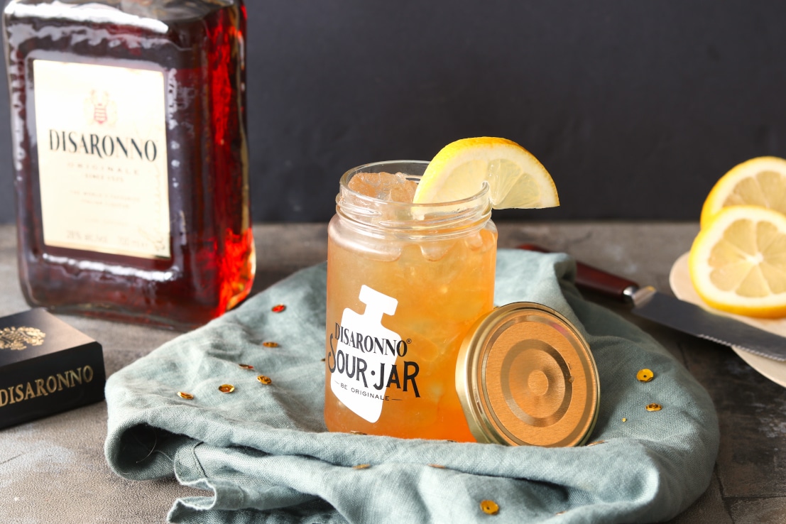 disaronno-sour-1-chickslovefood