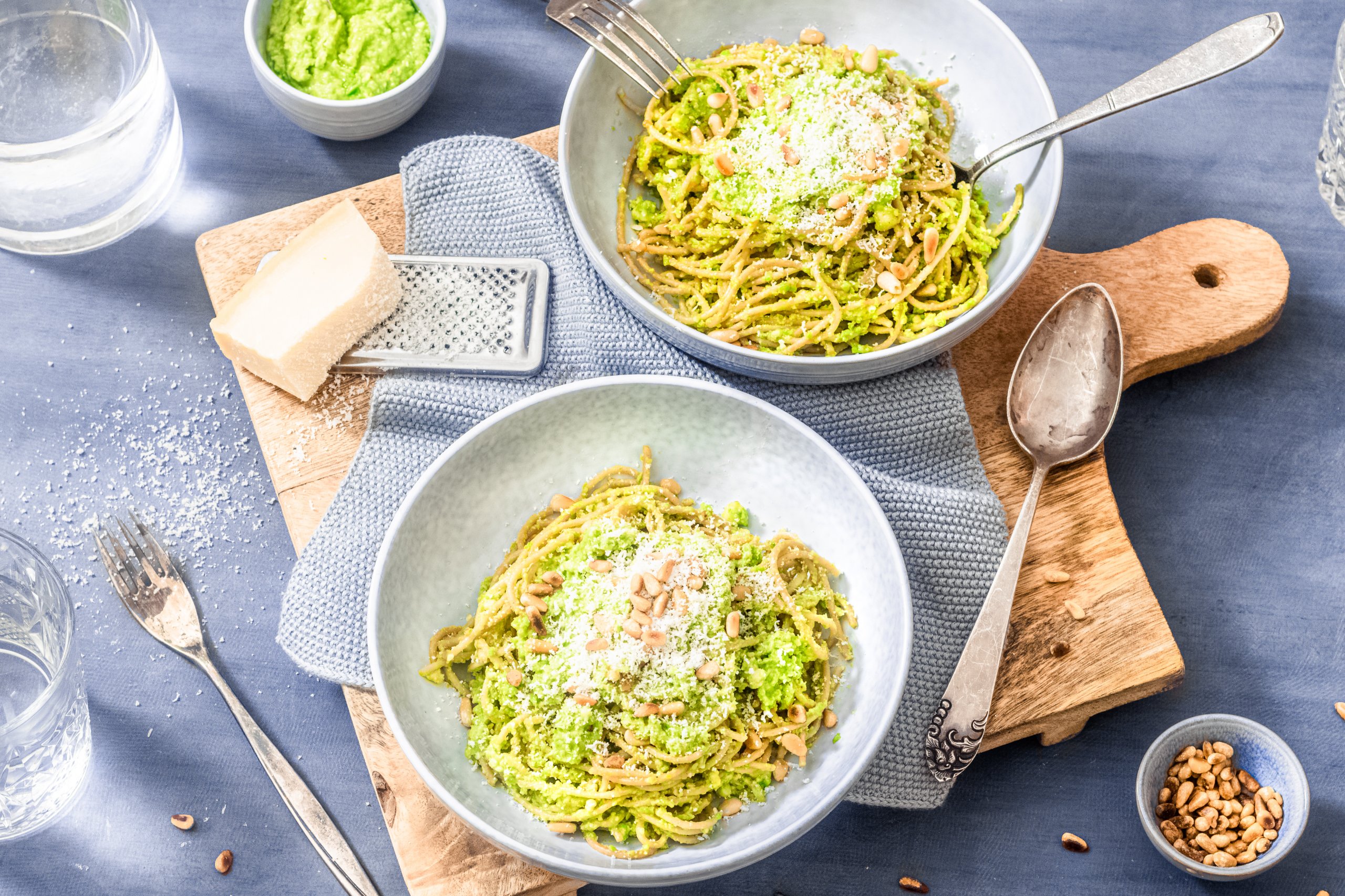 Spaghetti met doperwtenpesto