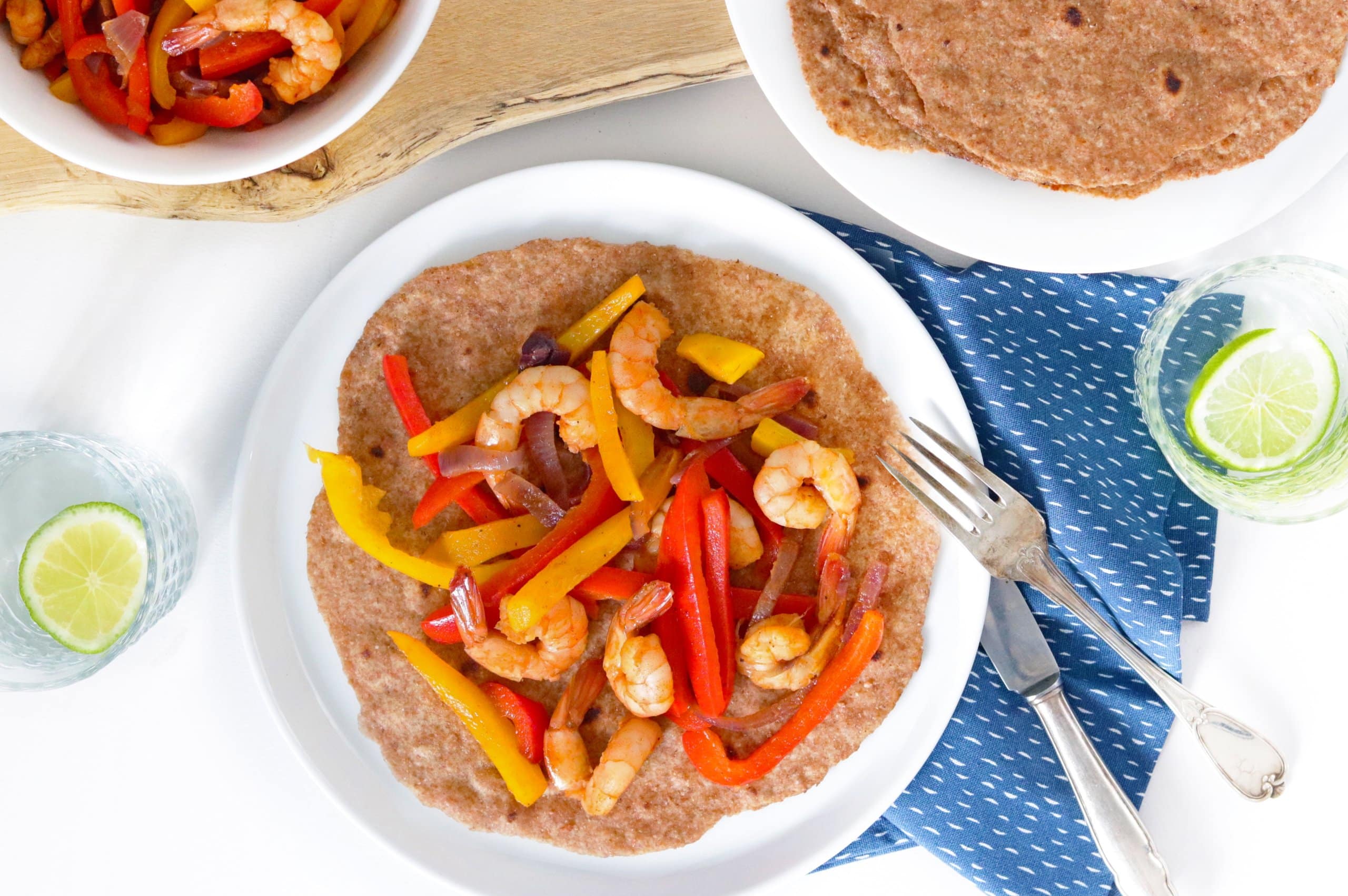 Mexicaanse fajita’s met garnalen, paprika en ui – SKINNY SIX