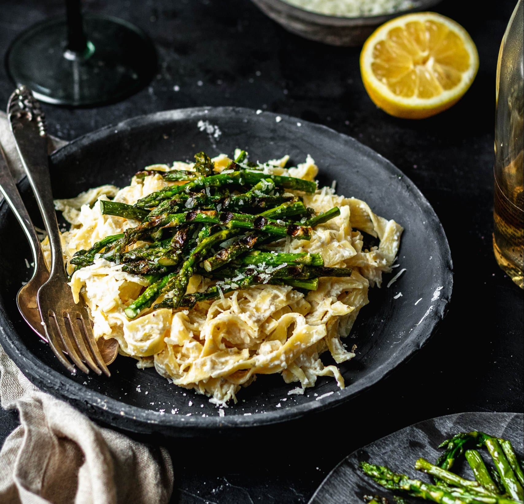 Romige pasta met groene asperges